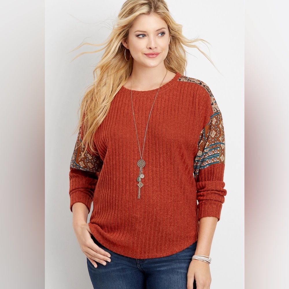Maurices‎ Terracotta Knit Top with Patterned Detail